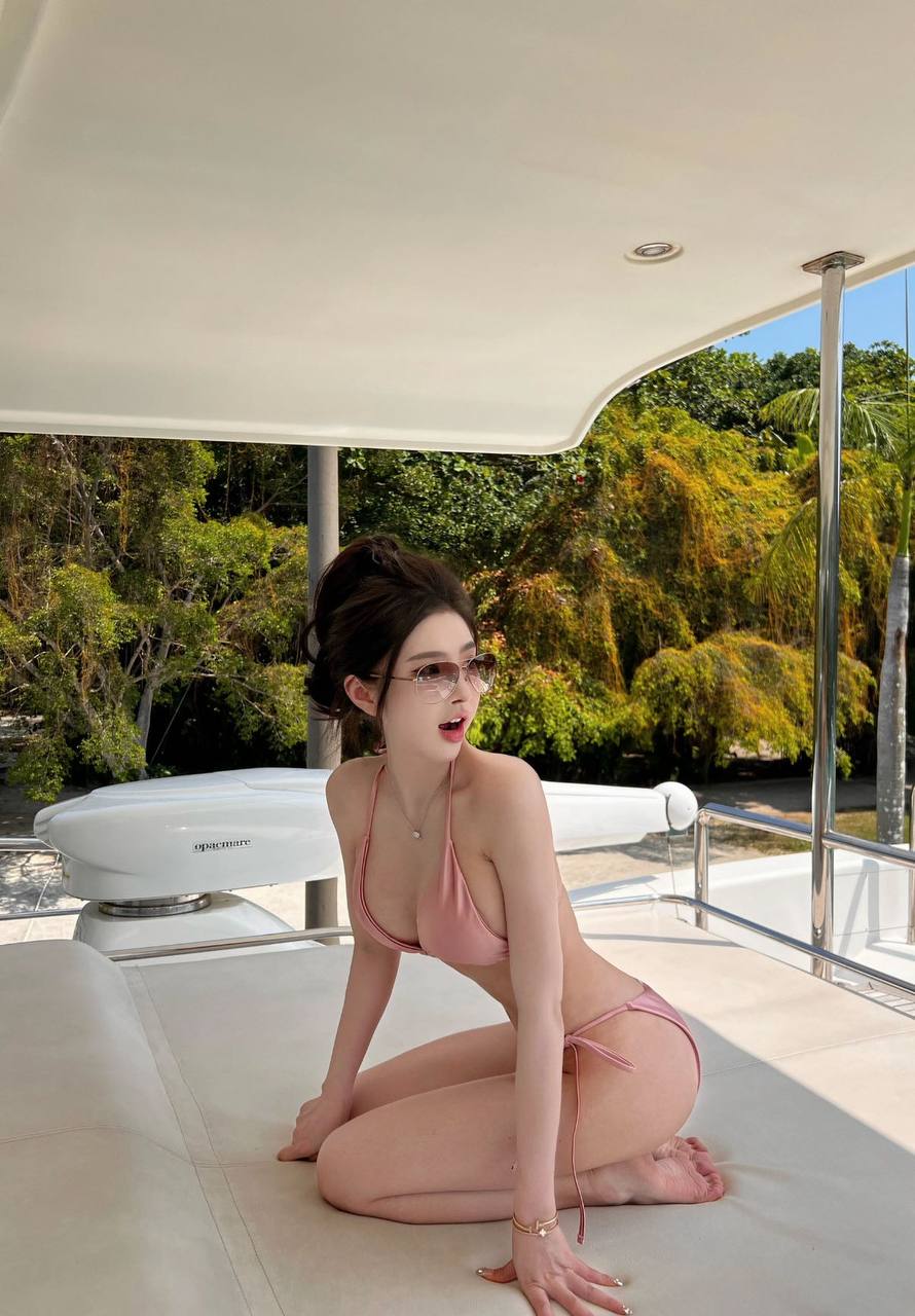   Korean Daisy - Guangzhou Escort Photo 7 | Escort Girls China